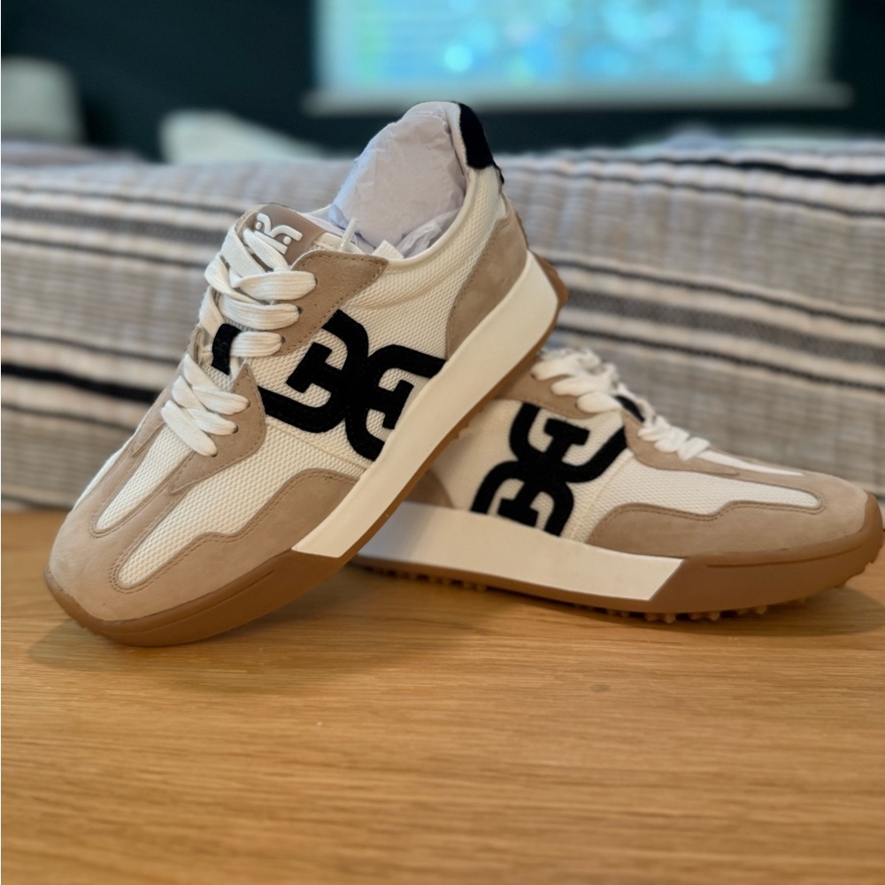 Sam Edelman Tan and Black Chunky Sneakers
